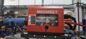 Megmeet robotic wire feeder with synergic controls